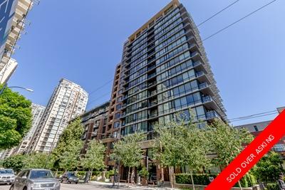 Yaletown, Vancouver West Condo for sale: Richards Living 2 bedroom 839 sq.ft. (Listed 2014-06-29)